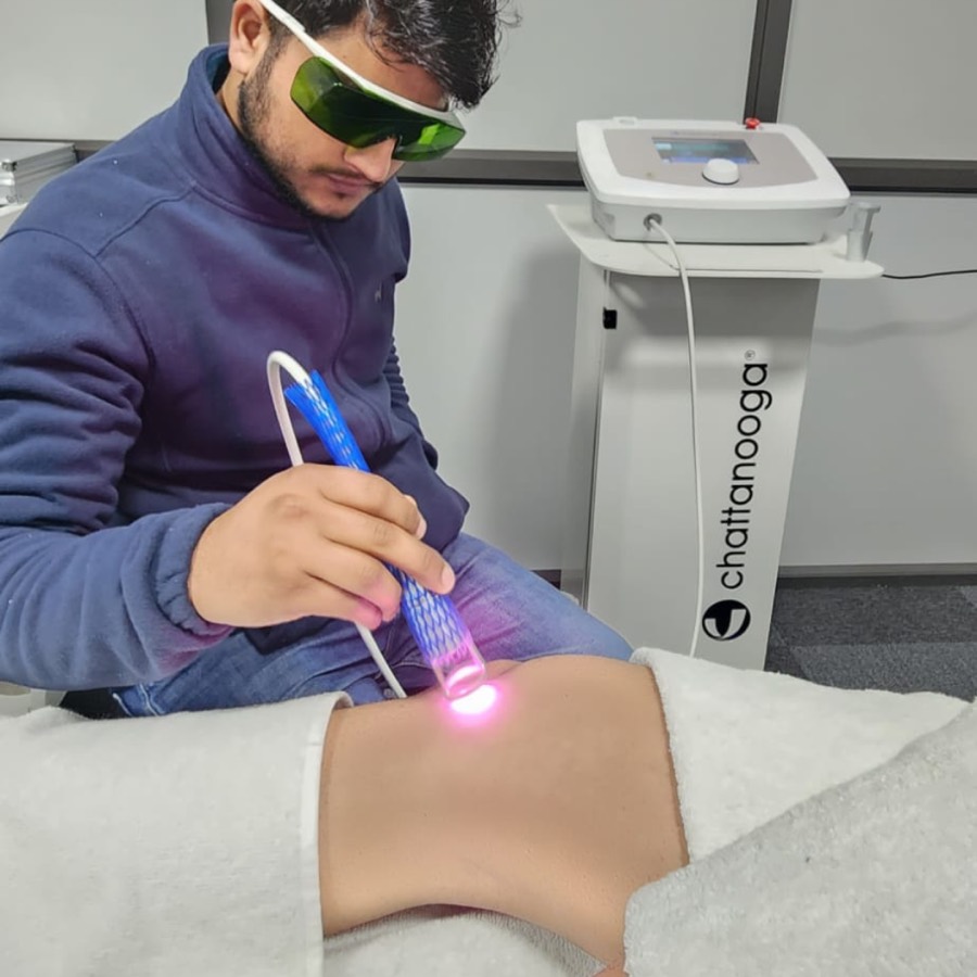Laser therapy for knee pain
